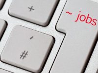 2025年美国IT职位前景:技能演变、AI和灵活工作塑造IT劳动力市场