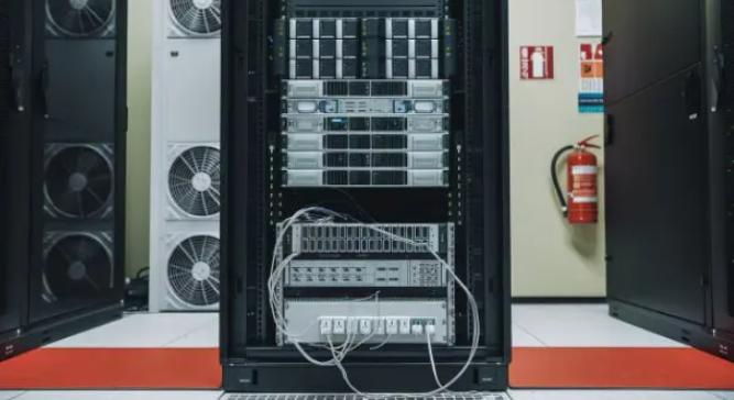 修复香港服务器上的Apache HTTPD启动错误的方法步骤