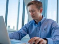 eBGP vs OSPF: 香港数据中心路由协议选择方法