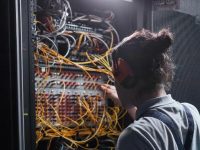 如何管理数据中心工作场所安全风险