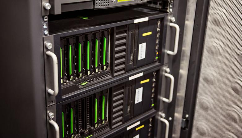 几千人同时在线的图片网站所需服务器配置详解