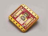 微软发布量子计算芯片，为未来数据中心铺路