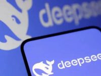 企业在DeepSeek部署过程中硬件选择x86还是ARM架构？